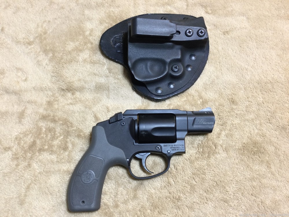 SMITH & WESSON M&P BODYGUARD BG38-1 REVOLVER in .38 SPL +P Cal.